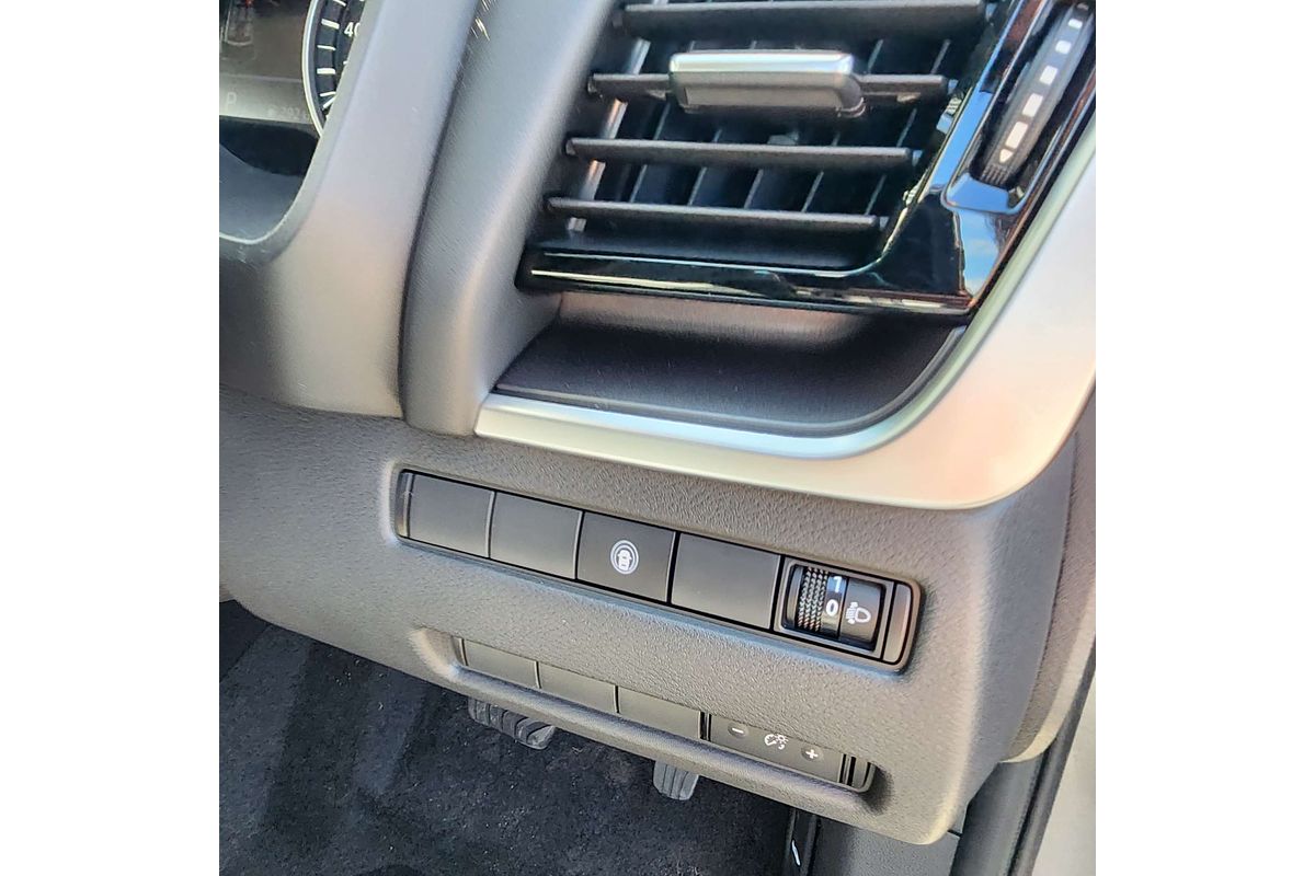 2024 Nissan X-TRAIL ST T33