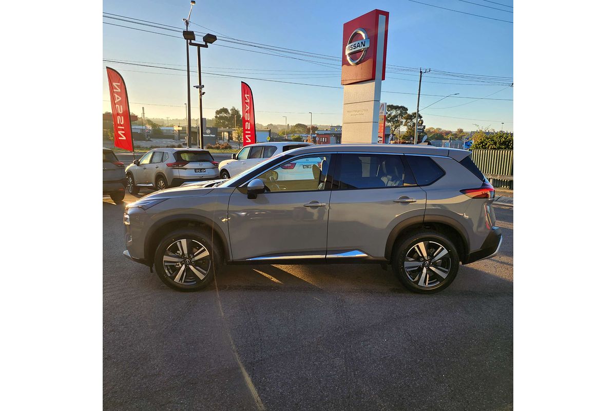 2024 Nissan X-TRAIL Ti-L T33