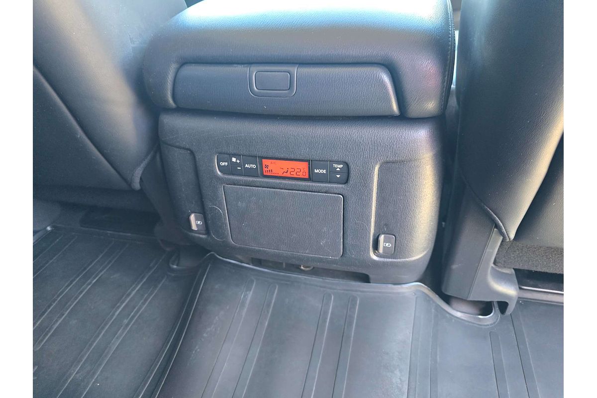2019 Nissan Patrol Ti Y62 Series 4