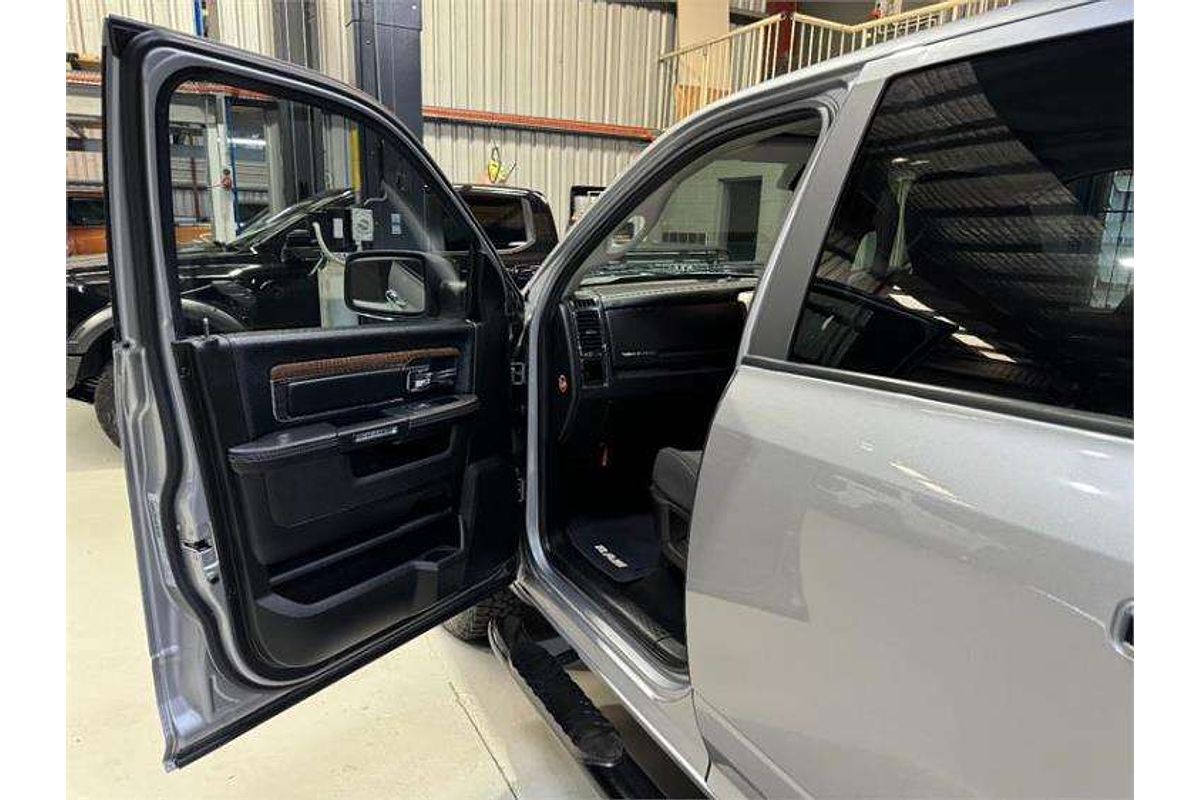 2019 RAM 1500 Laramie DS 4X4 SWB