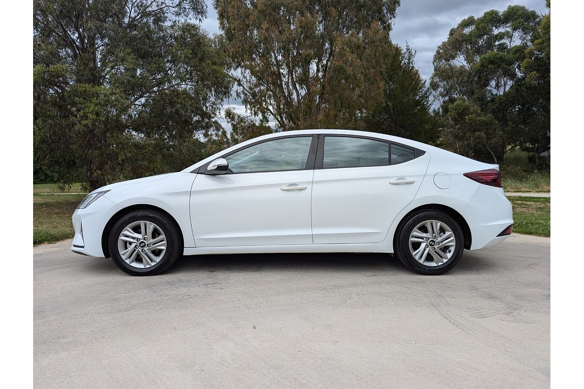 2019 Hyundai Elantra Active AD.2