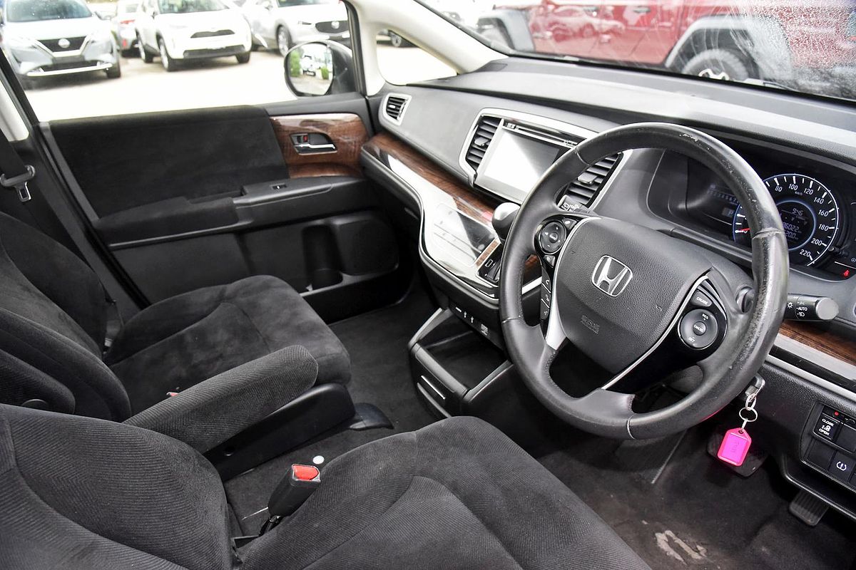 2016 Honda Odyssey VTi 5th Gen