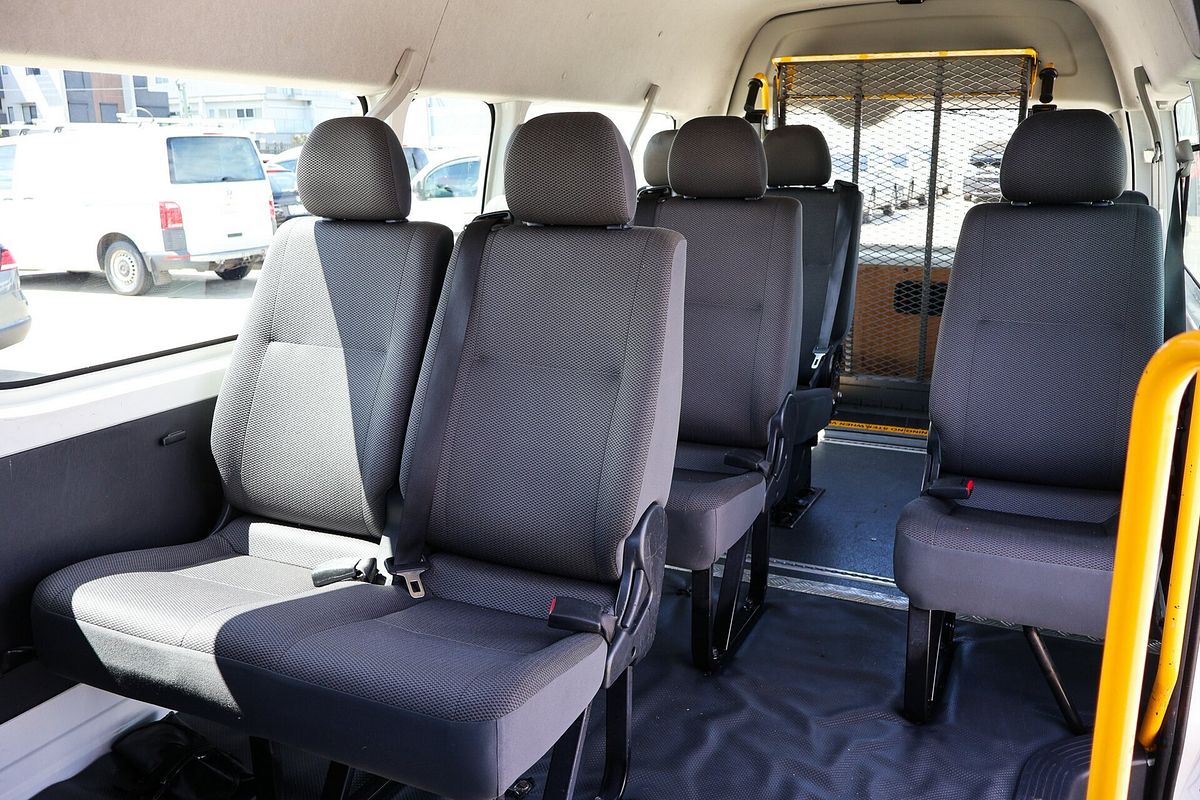 2011 Toyota Hiace Commuter KDH223R