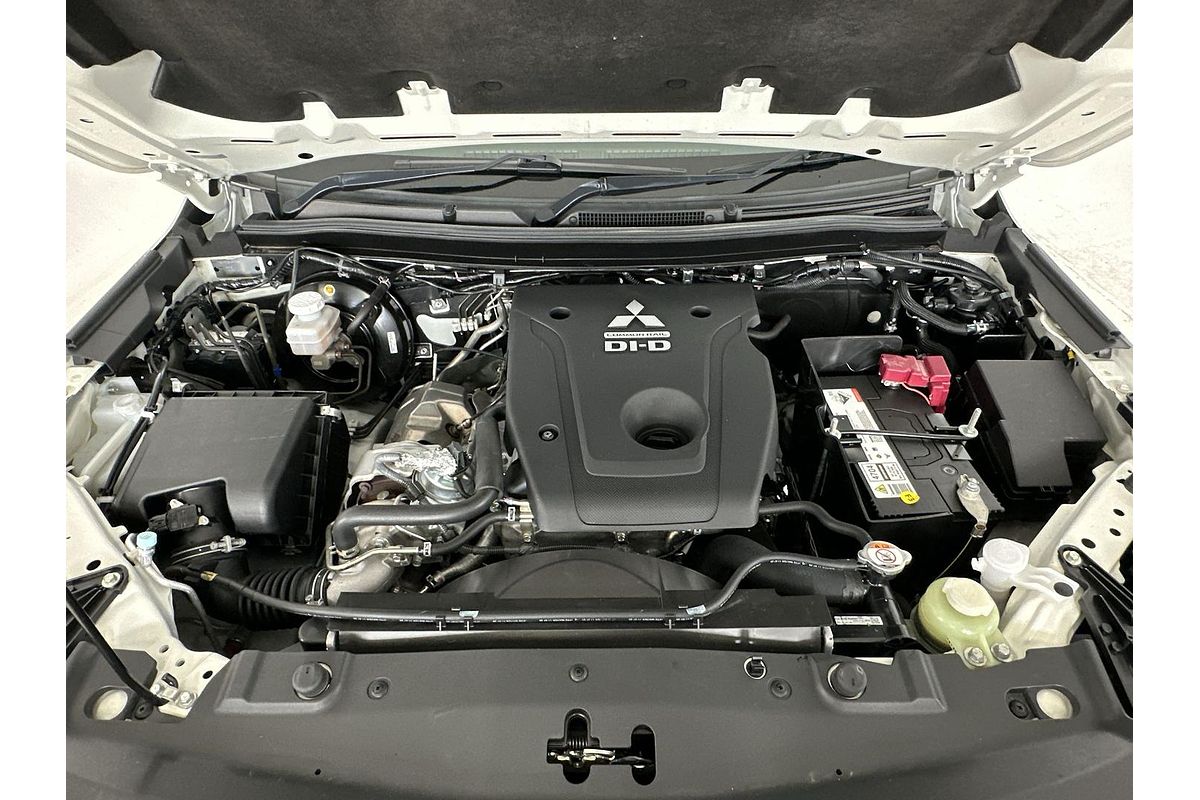 2020 Mitsubishi Triton GLS MR 4X4