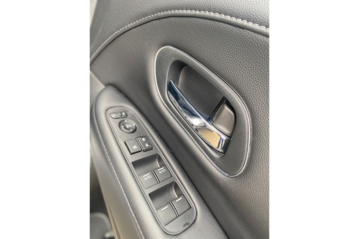 2019 Honda HR-V RS
