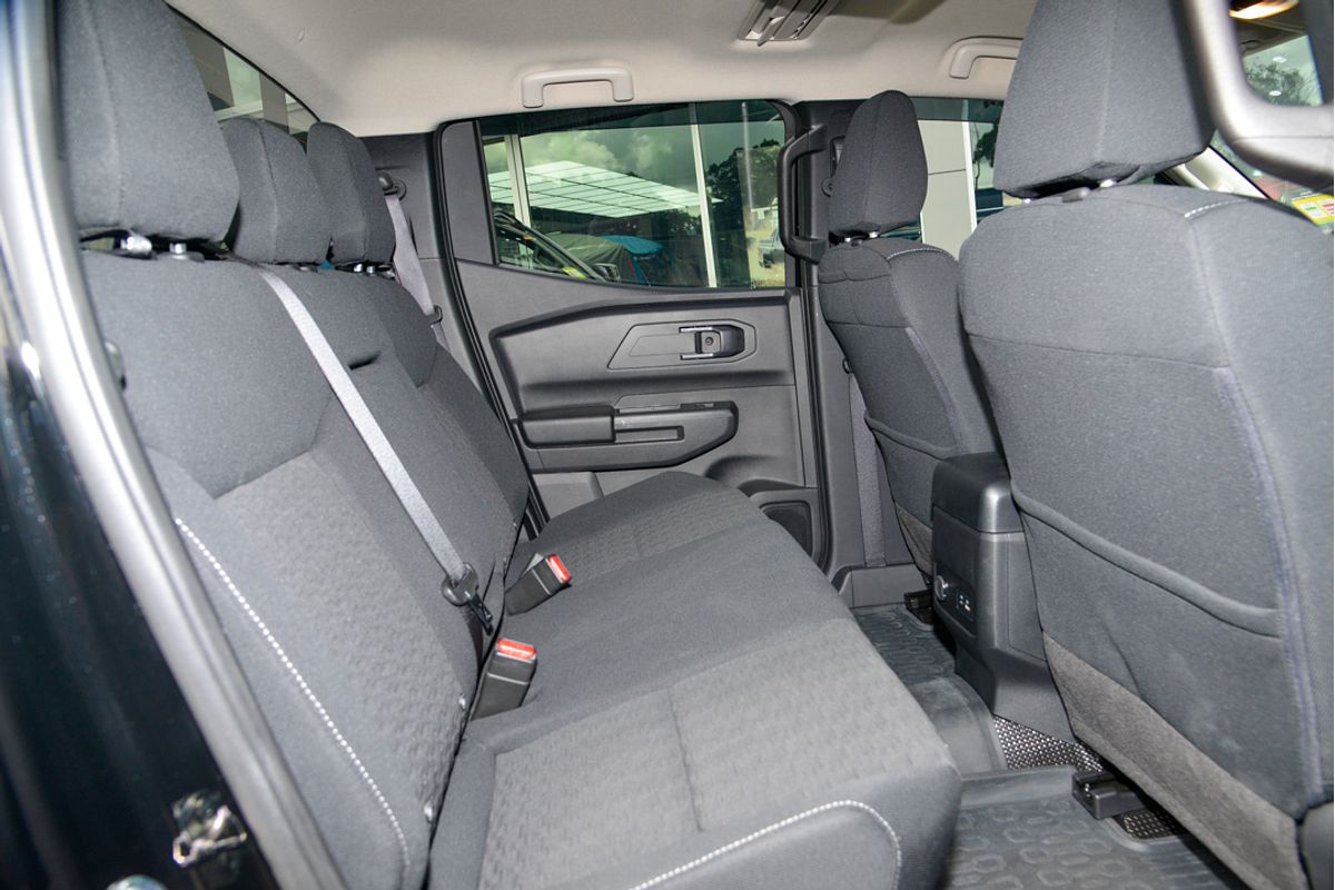 2024 Mitsubishi Triton GLX+ MV 4X4