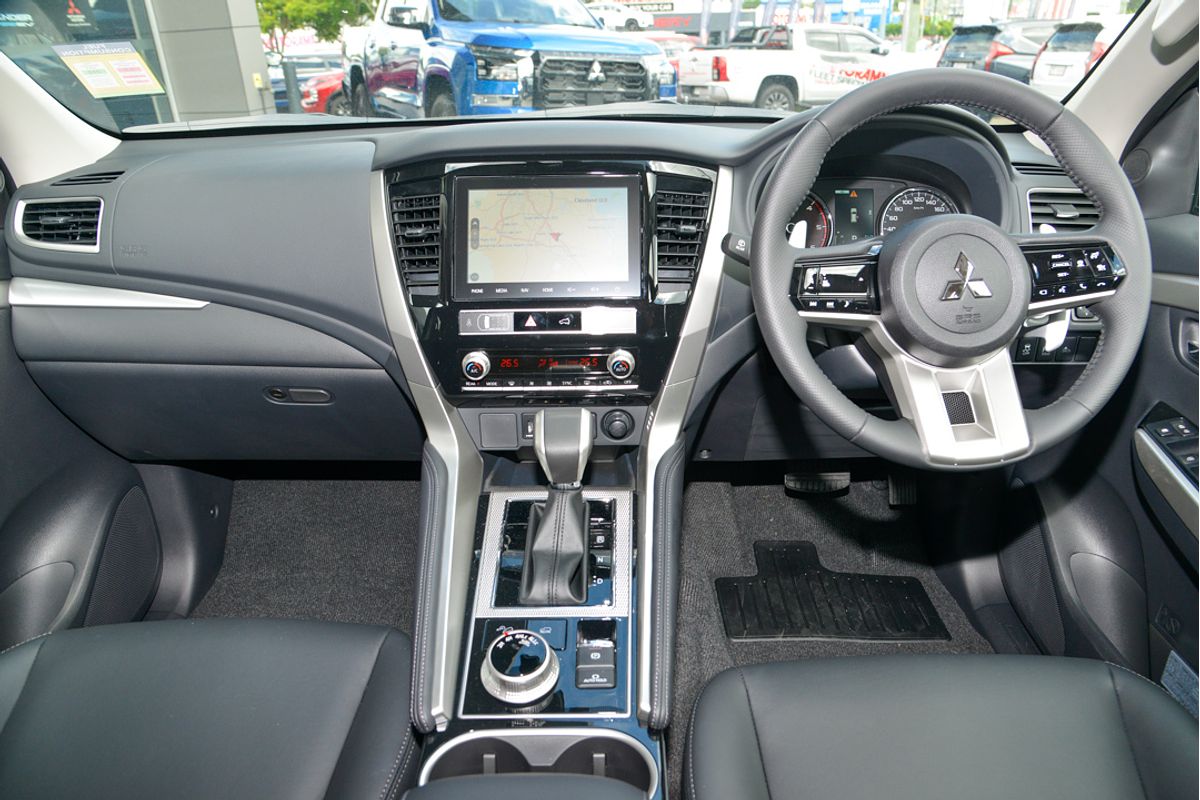2024 Mitsubishi Pajero Sport GLS QF