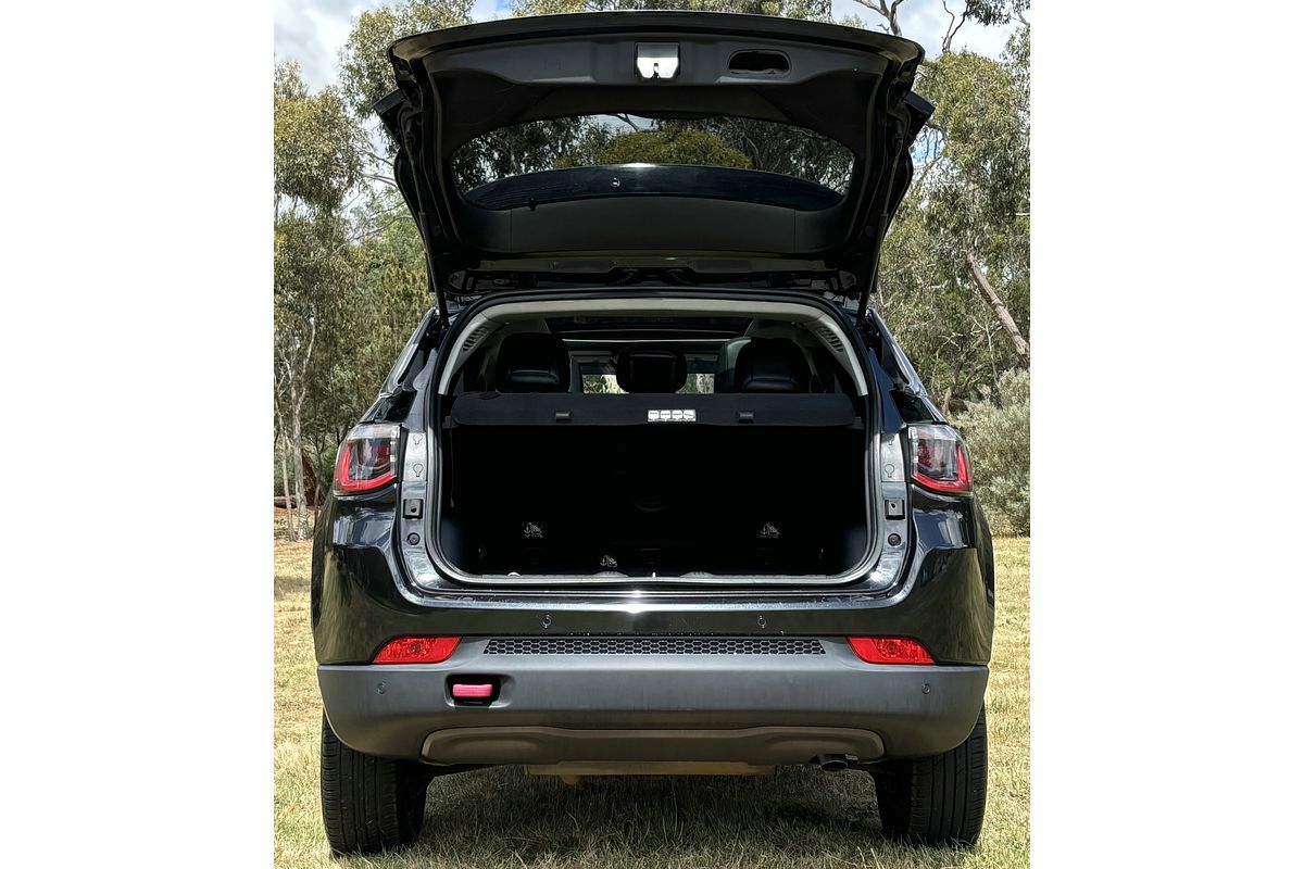 2017 Jeep Compass Trailhawk M6