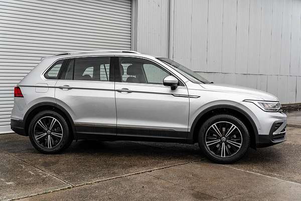 2023 Volkswagen Tiguan 110TSI Life 5N