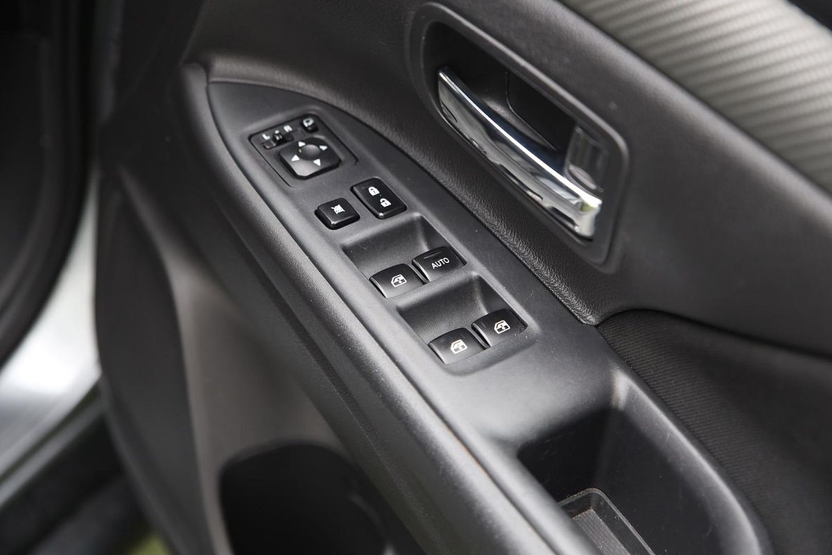 2017 Mitsubishi Outlander LS ZK