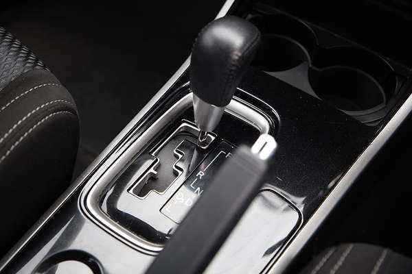 2017 Mitsubishi Outlander LS ZK