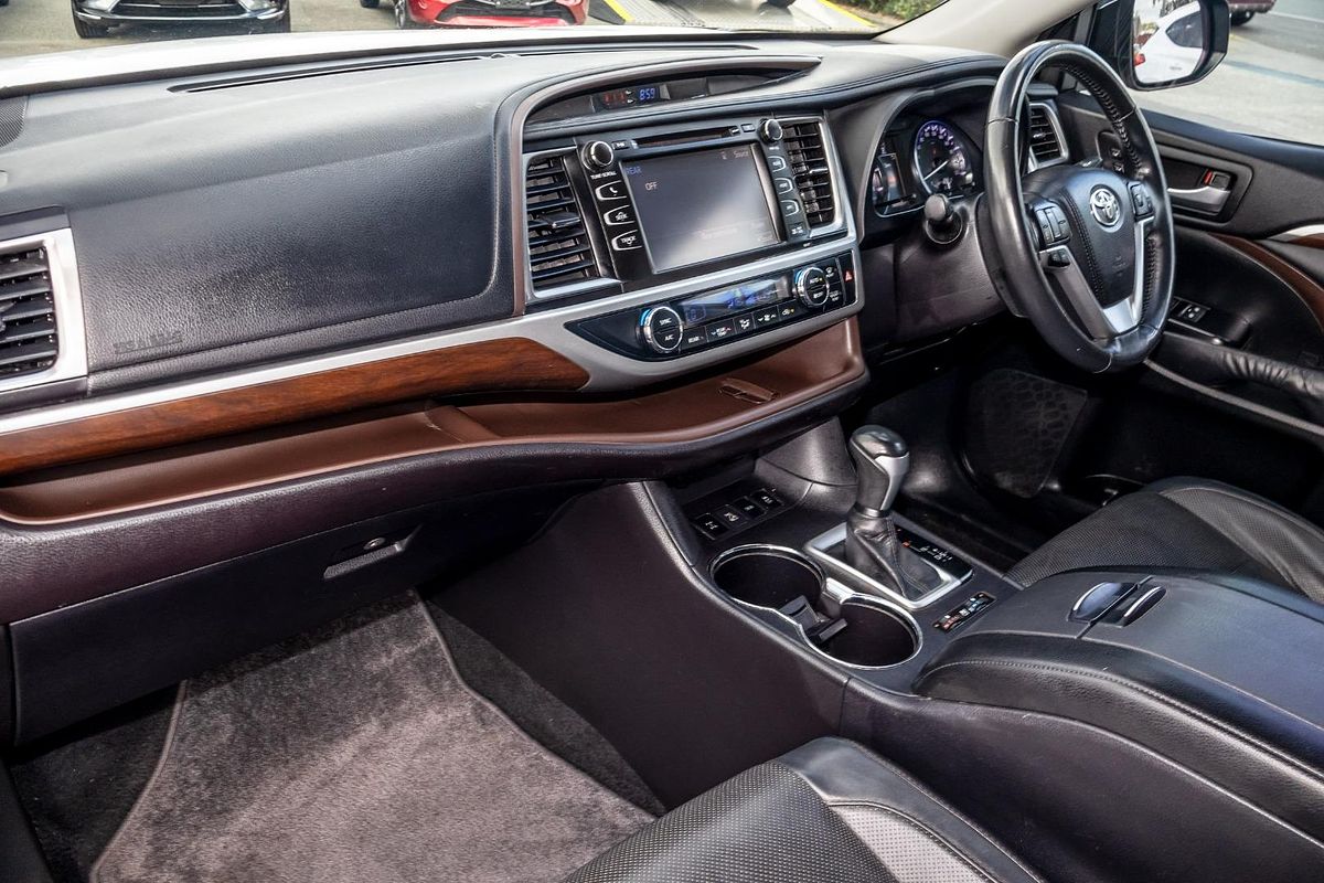2015 Toyota Kluger Grande GSU55R