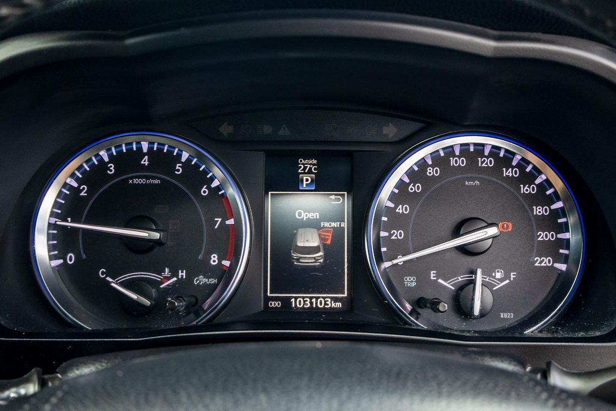 2015 Toyota Kluger Grande GSU55R