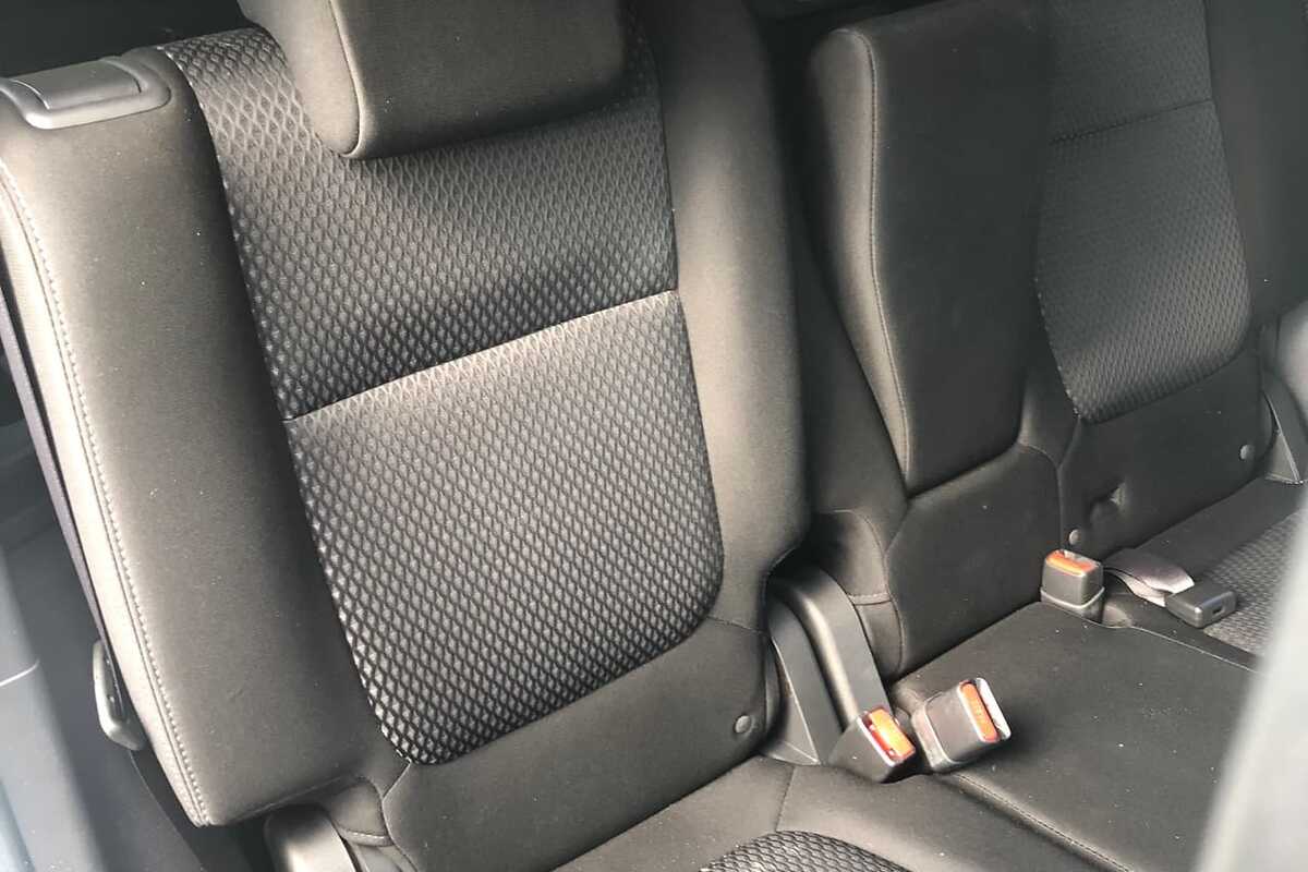 2017 Mitsubishi OUTLANDER LS Safety Pack ZK