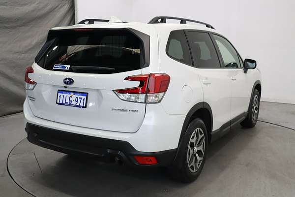 2022 Subaru Forester 2.5i-L S5