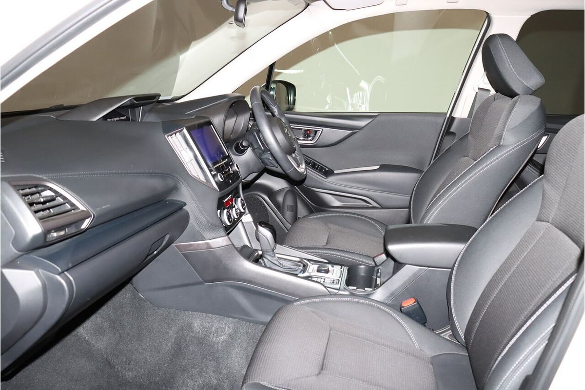 2022 Subaru Forester 2.5i-L S5