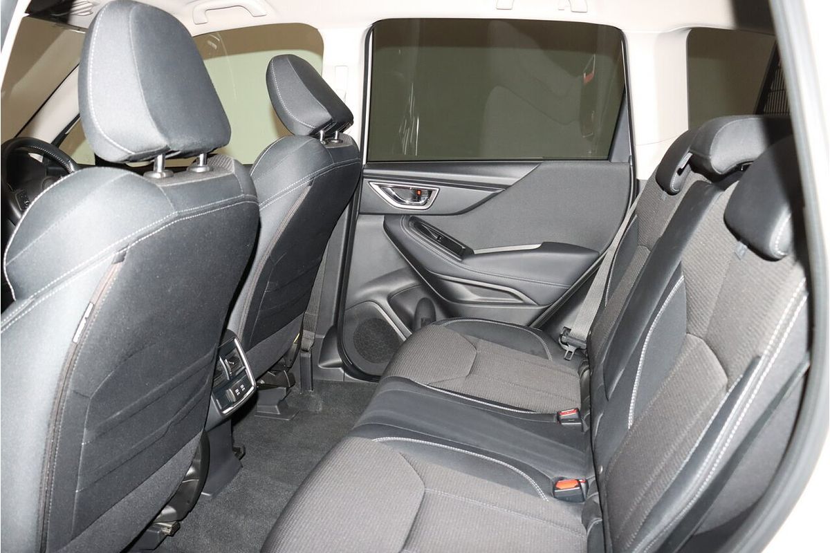 2022 Subaru Forester 2.5i-L S5