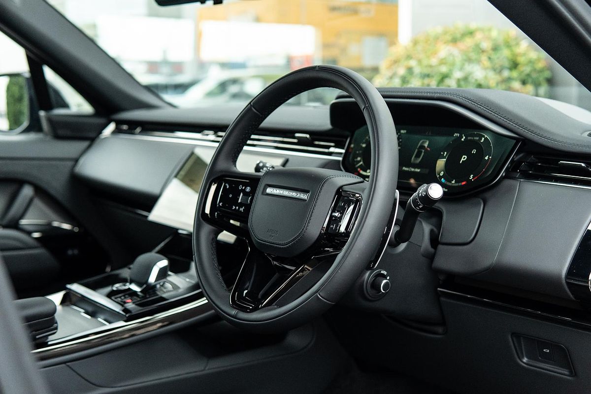 2024 Land Rover Range Rover Sport D300 Dynamic SE L461