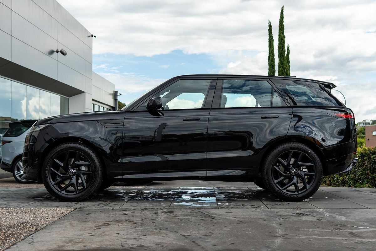 2024 Land Rover Range Rover Sport D300 Dynamic SE L461