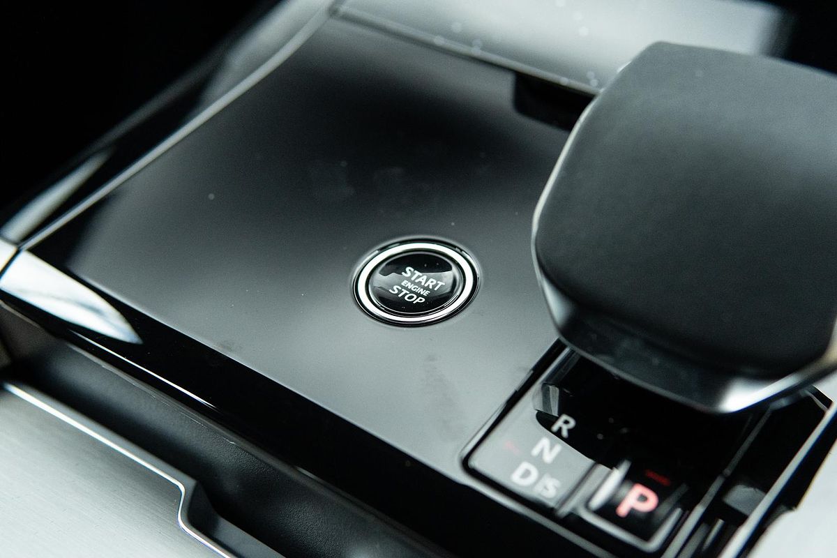 2024 Land Rover Range Rover Sport D300 Dynamic SE L461
