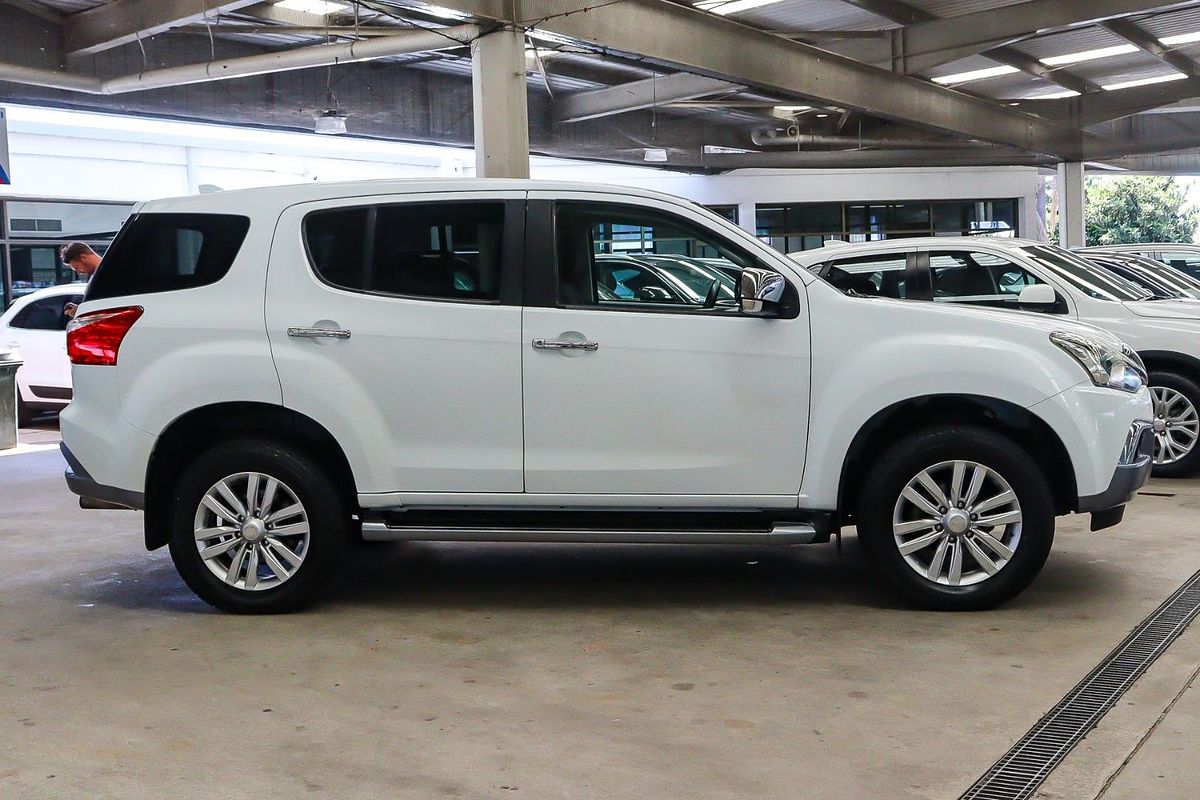 2018 Isuzu MU-X LS-U