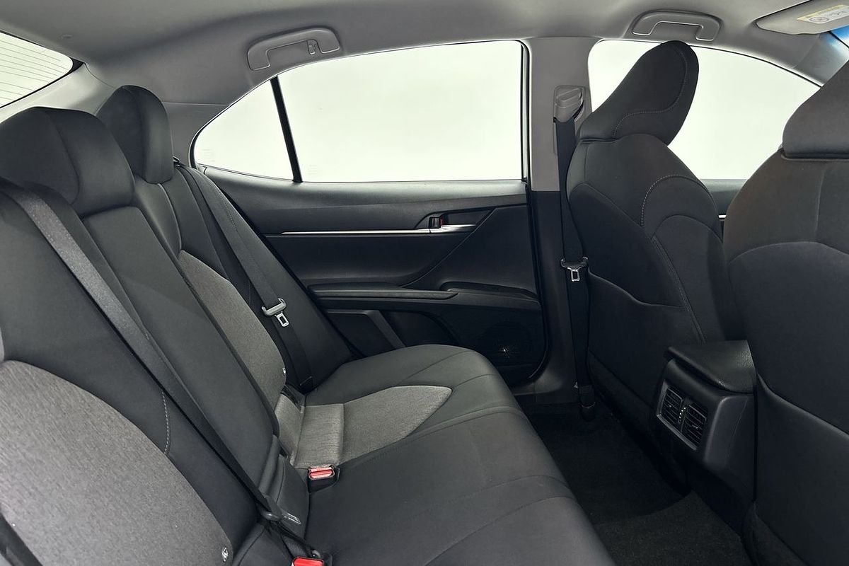 2021 Toyota Camry Ascent AXVH70R