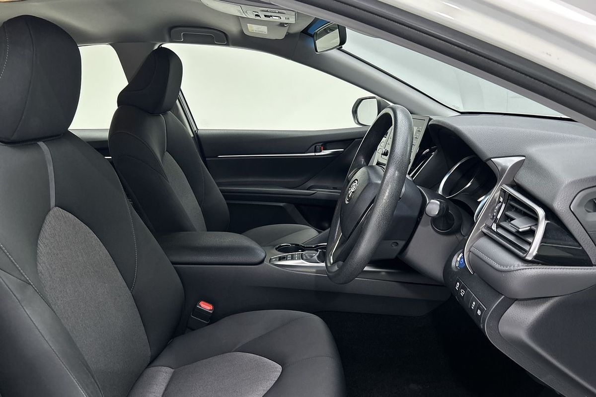 2021 Toyota Camry Ascent AXVH70R