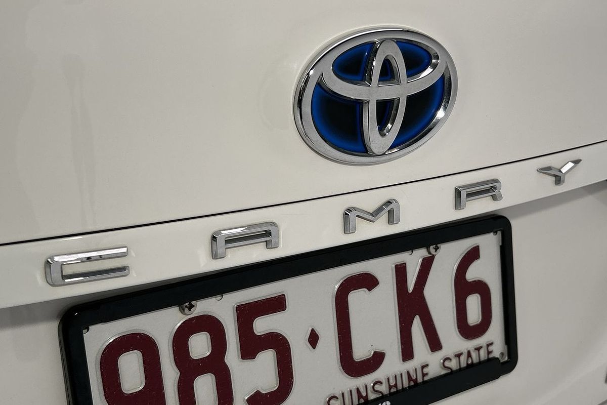 2021 Toyota Camry Ascent AXVH70R
