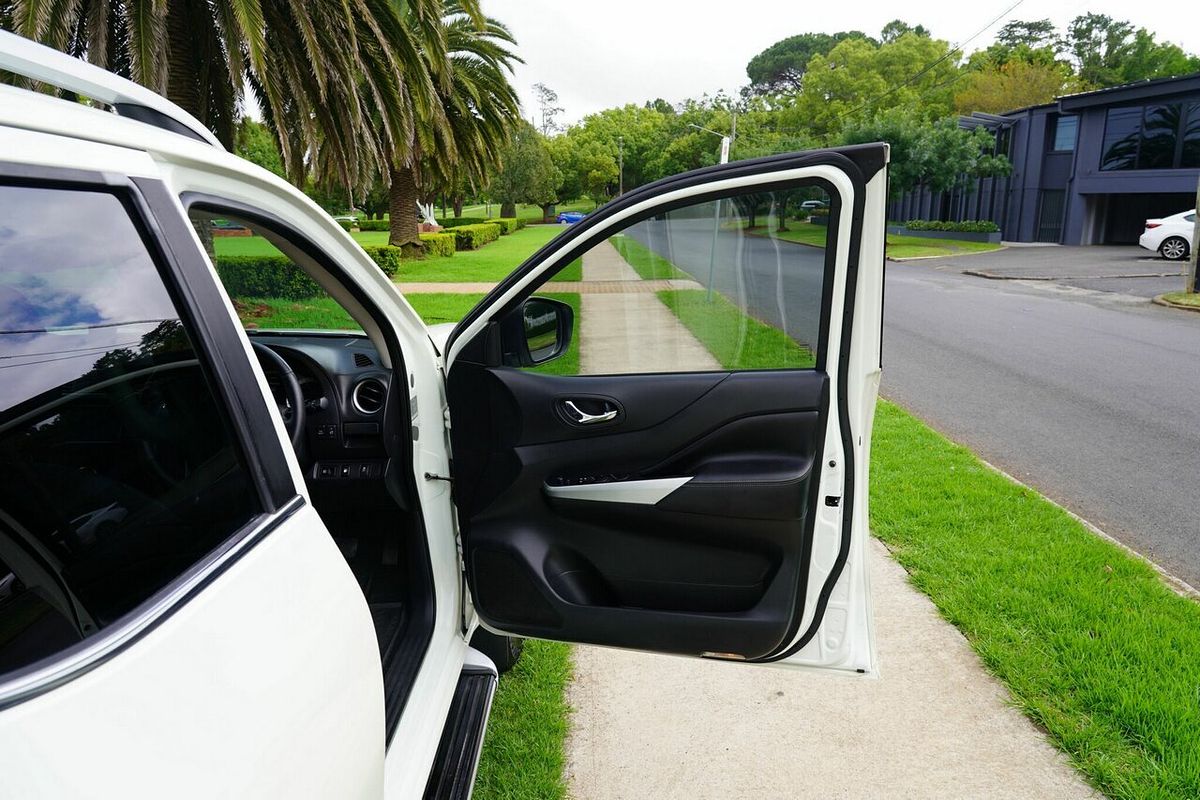 2017 Nissan Navara ST-X (4x4) D23 Series II 4X4