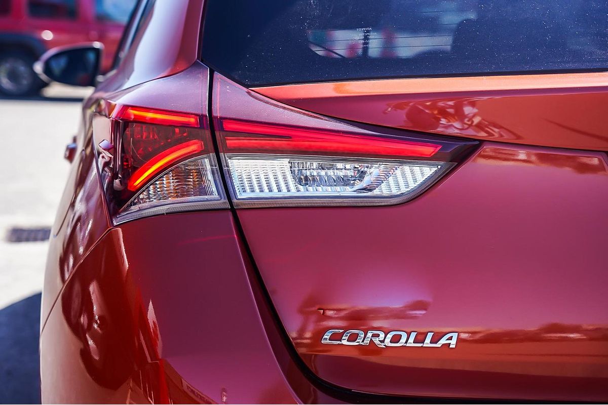 2016 Toyota Corolla Ascent Sport ZRE182R