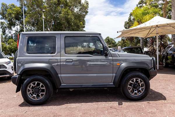 2022 Suzuki Jimny GJ