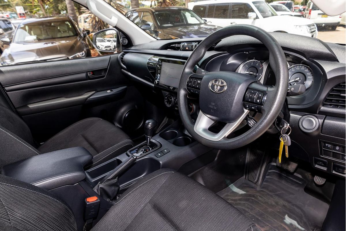 2023 Toyota Hilux SR GUN126R 4X4