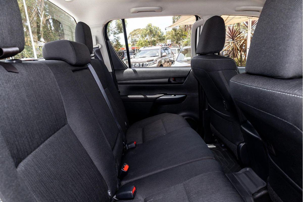 2023 Toyota Hilux SR GUN126R 4X4