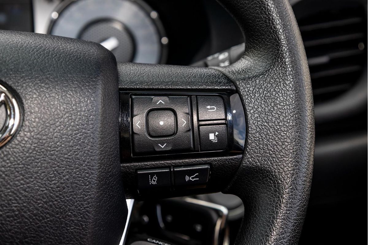 2023 Toyota Hilux SR GUN126R 4X4