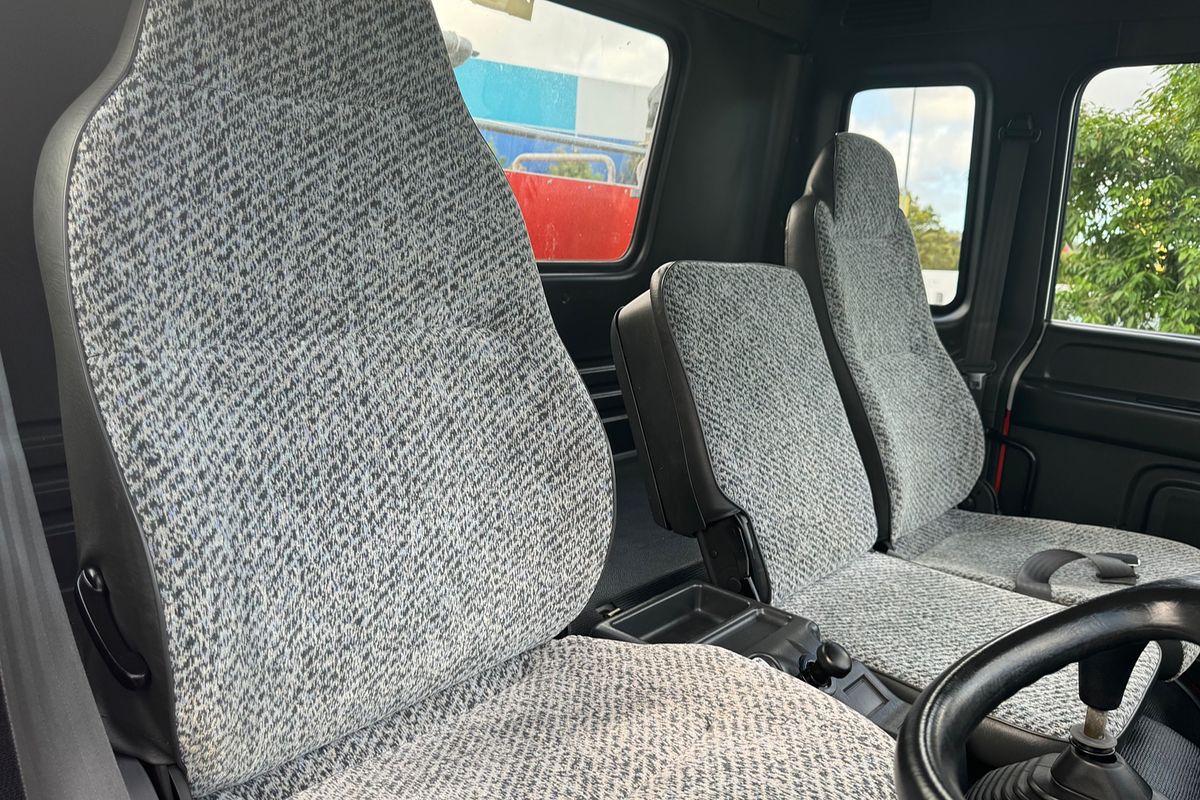 1997 Isuzu FSS 4X4 550
