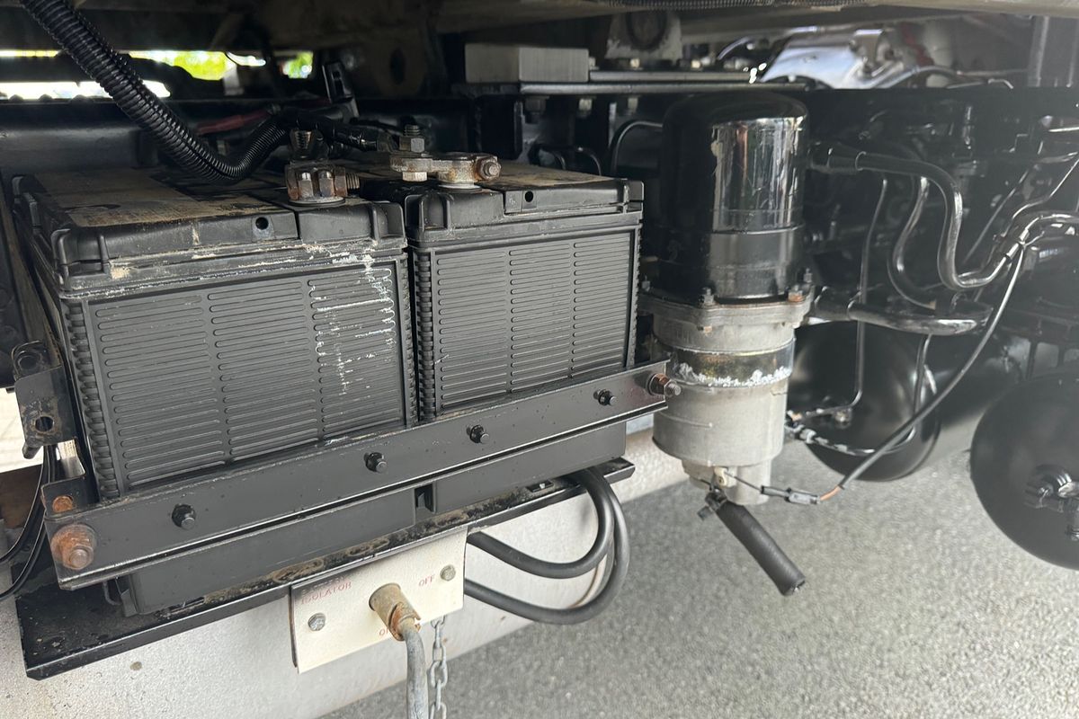 1997 Isuzu FSS 4X4 550