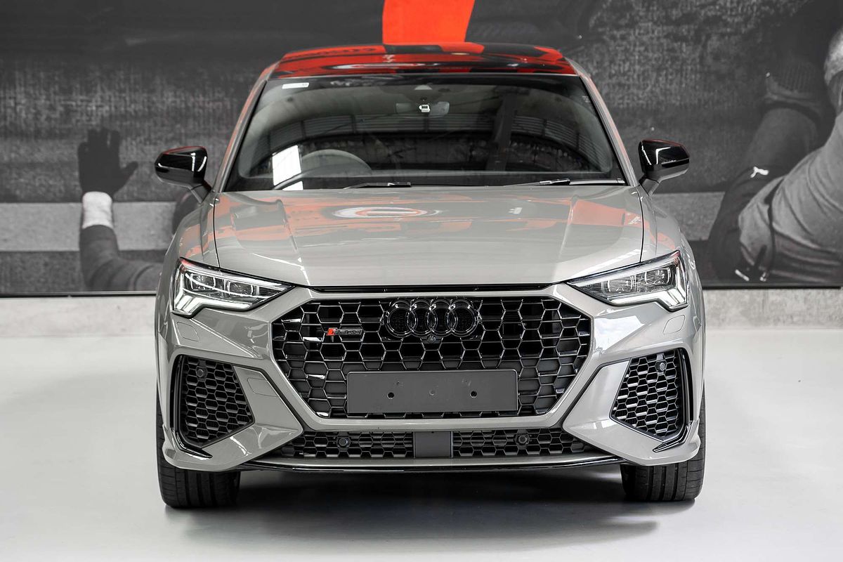 2023 Audi RS Q3 Edition 10 Years F3