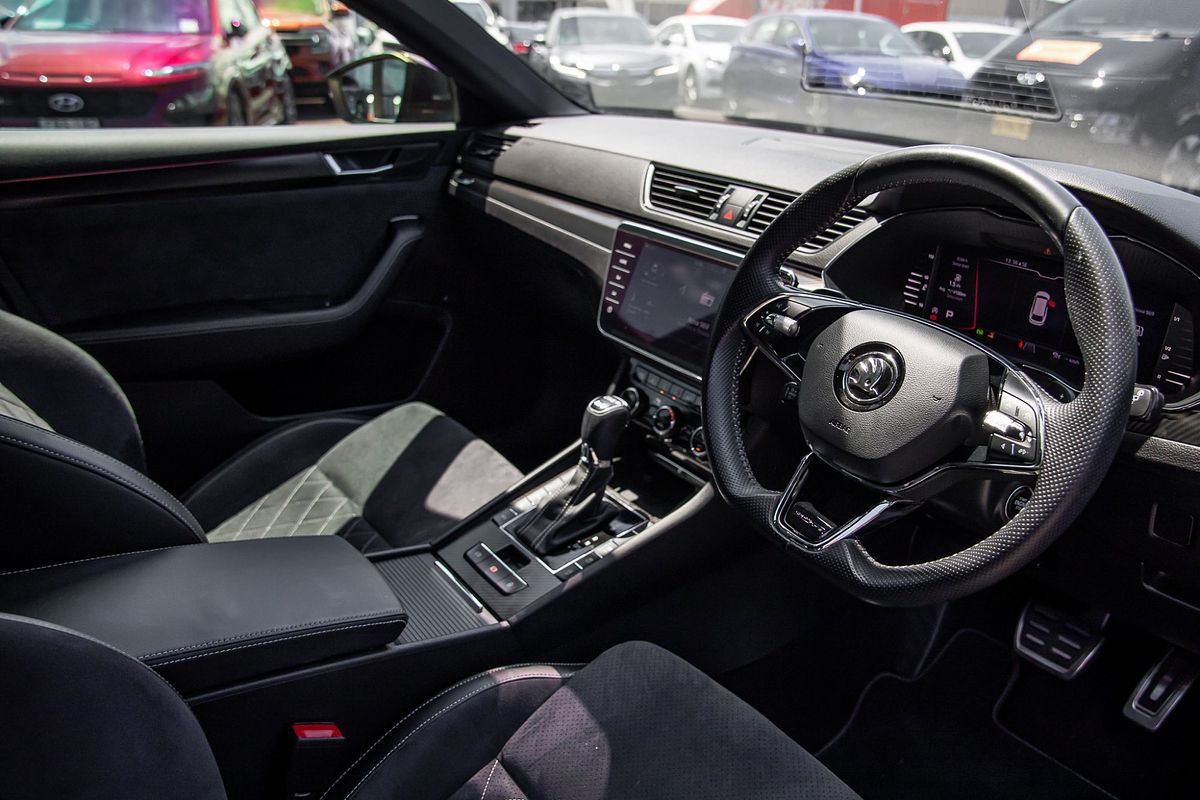 2021 SKODA Superb 206TSI SportLine NP