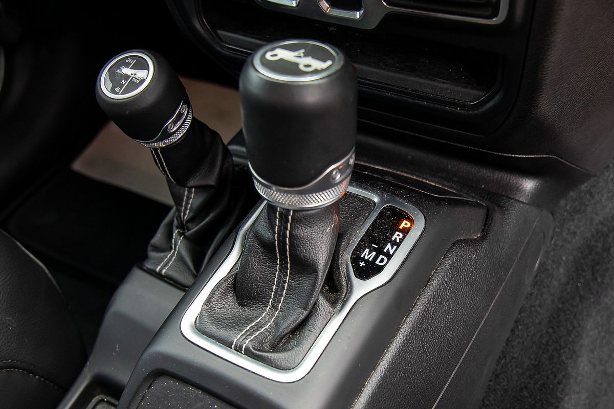 2020 Jeep Wrangler Overland JL