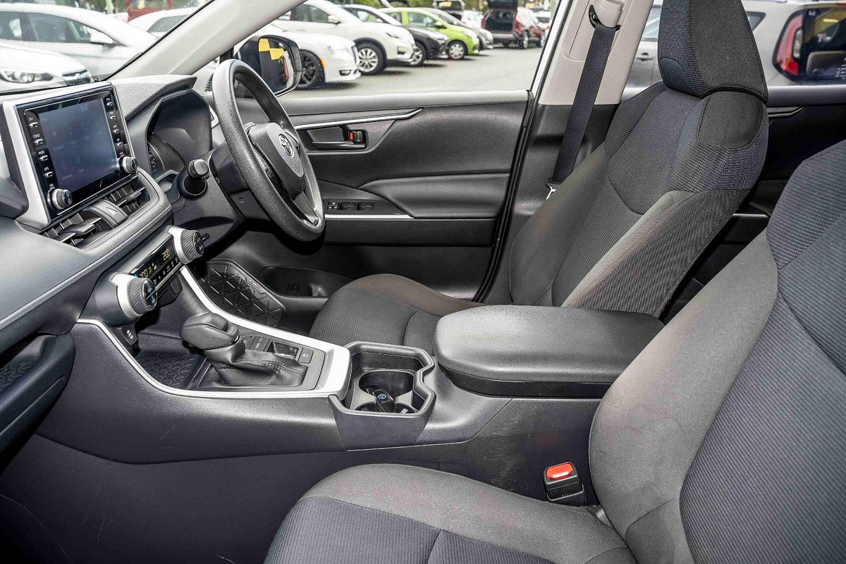 2020 Toyota RAV4 GX AXAH52R