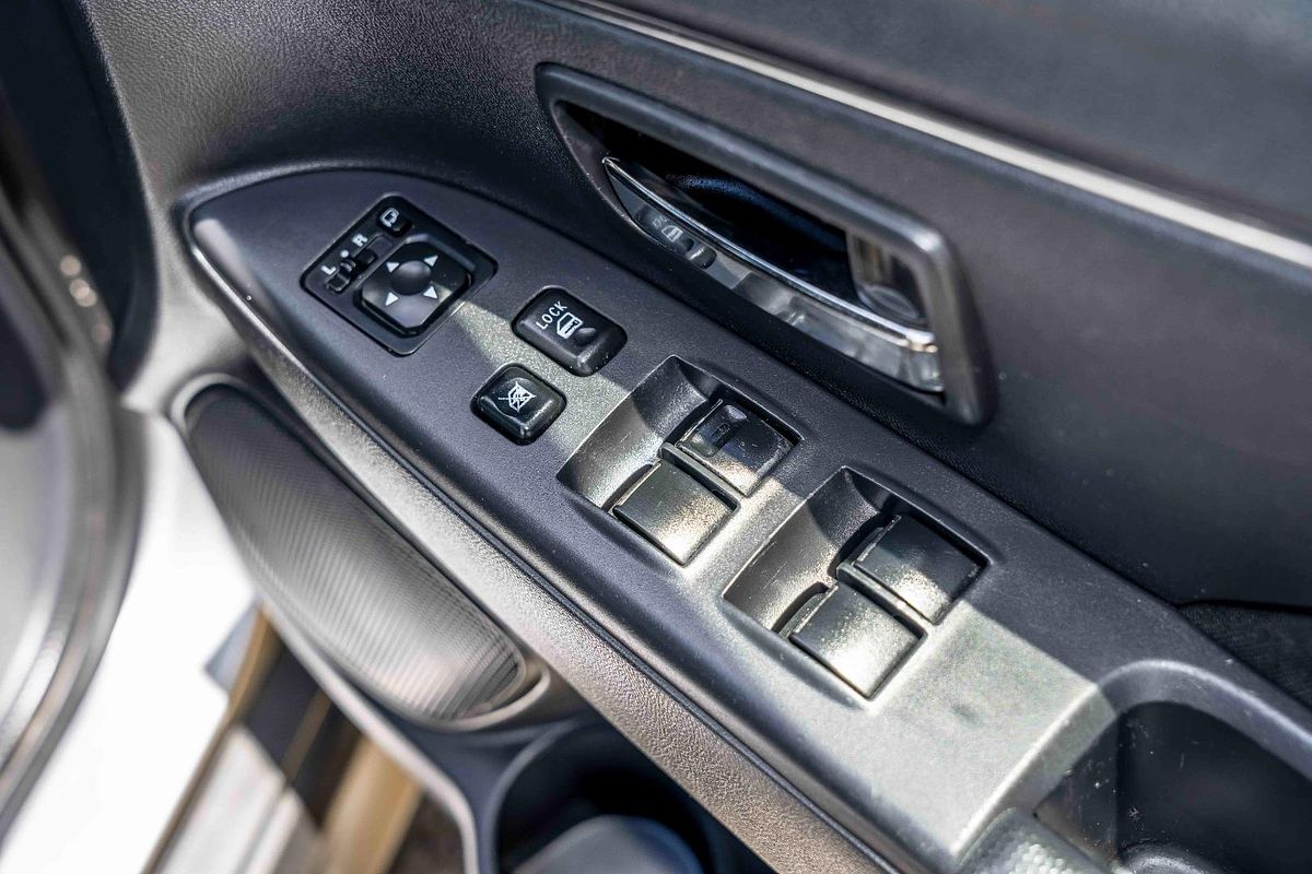 2018 Mitsubishi ASX ES ADAS XC