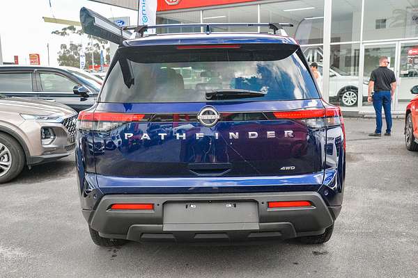 2023 Nissan Pathfinder Ti R53