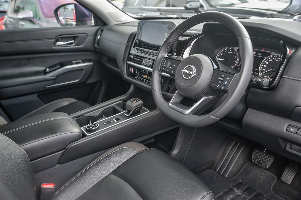 2023 Nissan Pathfinder Ti R53