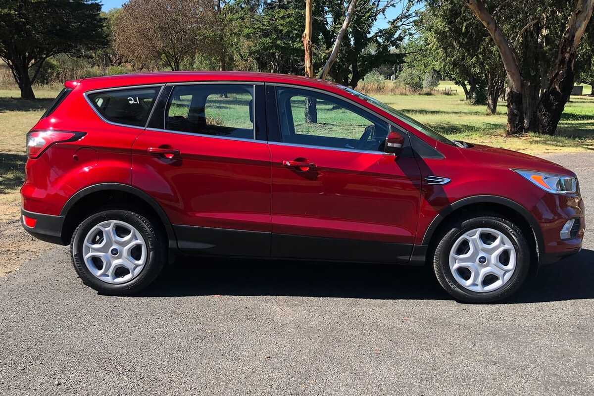 2016 Ford ESCAPE Ambiente ZG