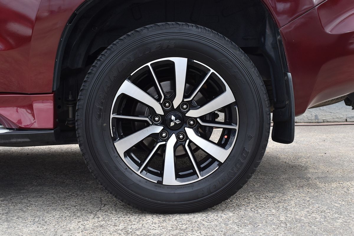 2016 Mitsubishi Pajero Sport Exceed QE