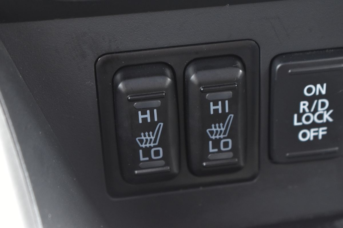 2016 Mitsubishi Pajero Sport Exceed QE