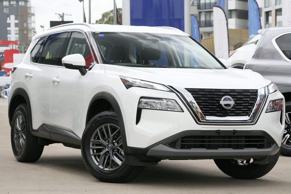 2024 Nissan X-TRAIL ST T33