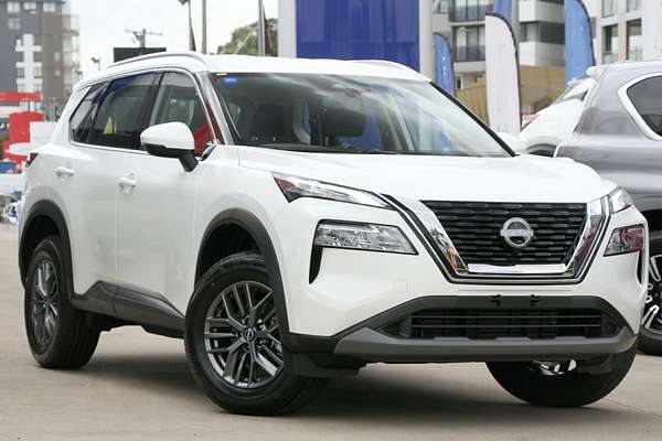 2024 Nissan X-TRAIL ST T33