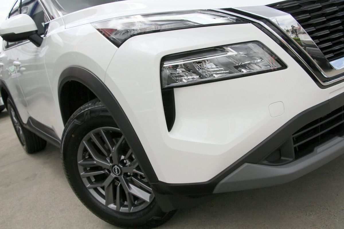 2024 Nissan X-TRAIL ST T33