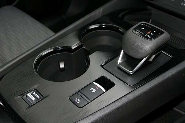 2024 Nissan X-TRAIL ST T33